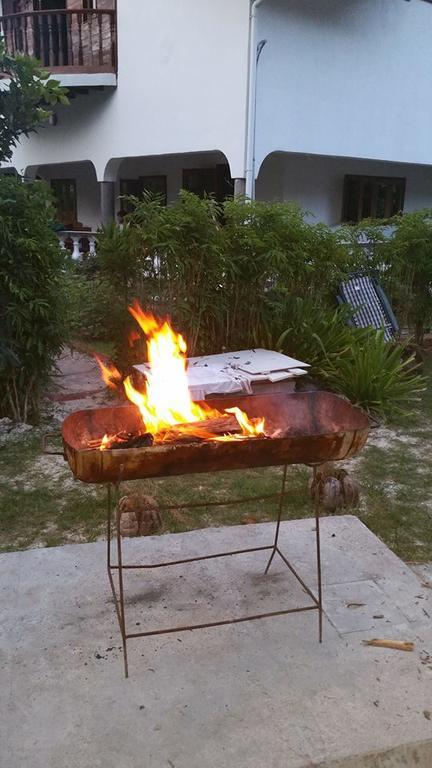 Belle Amie Self Catering Hotel La Digue Exterior foto