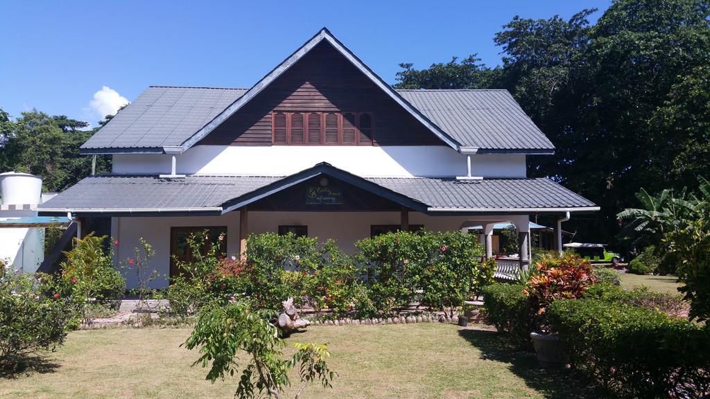 Belle Amie Self Catering Hotel La Digue Exterior foto